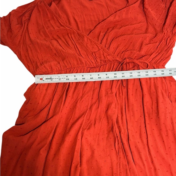 Torrid Red Swiss Dot Surplice Midi Dress Pockets Size 1 (1X) - Picture 6 of 9